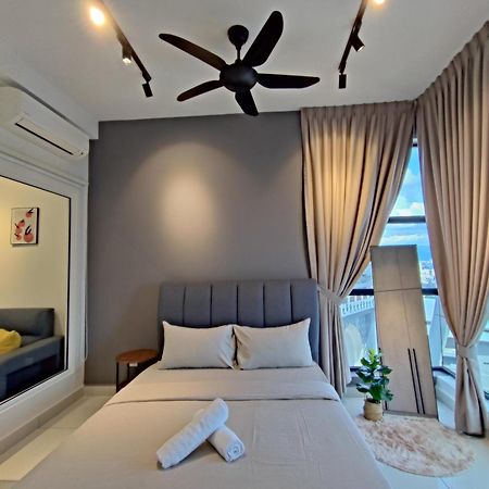 Arte Mont Kiara Host By Host Corner Suites Kuala Lumpur Zimmer foto