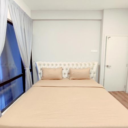 Arte Mont Kiara Host By Host Corner Suites Kuala Lumpur Zimmer foto