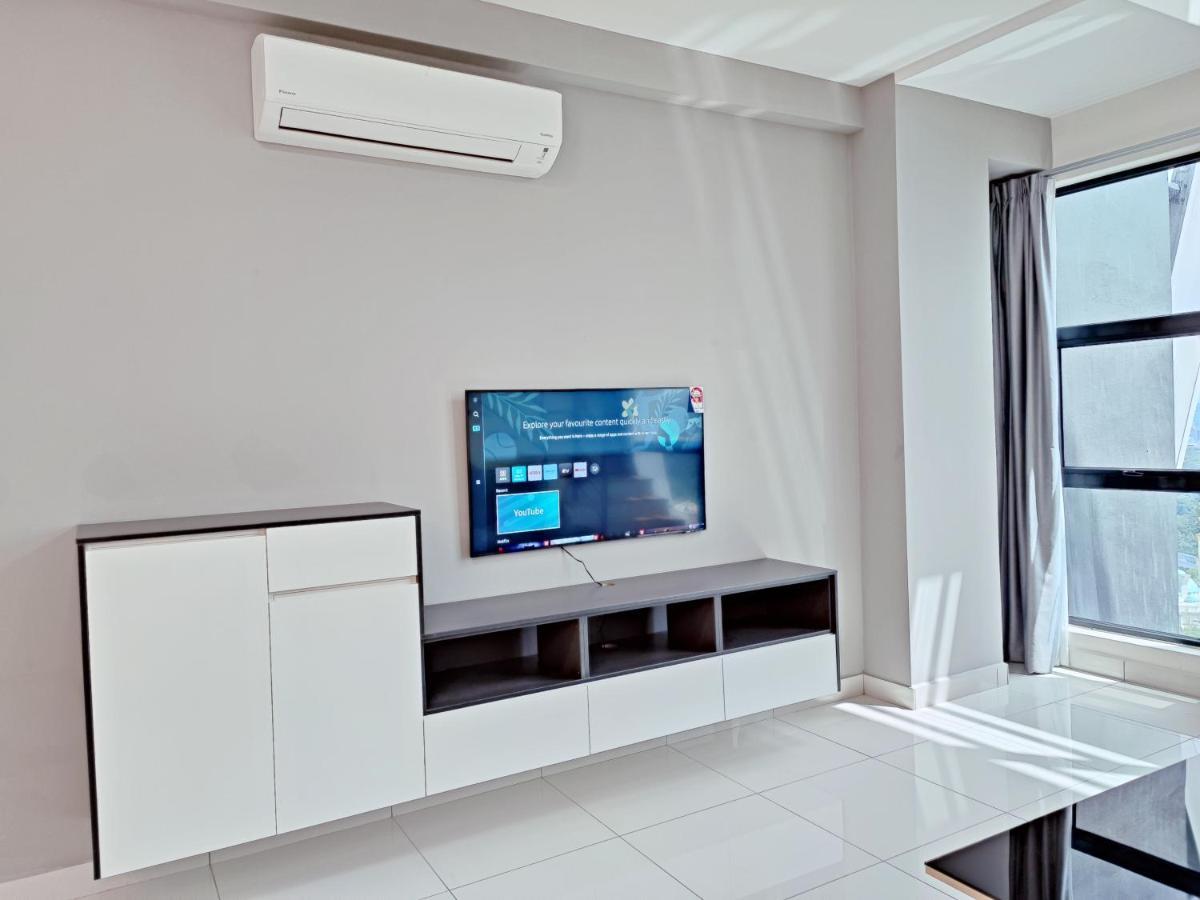Arte Mont Kiara Host By Host Corner Suites Kuala Lumpur Zimmer foto